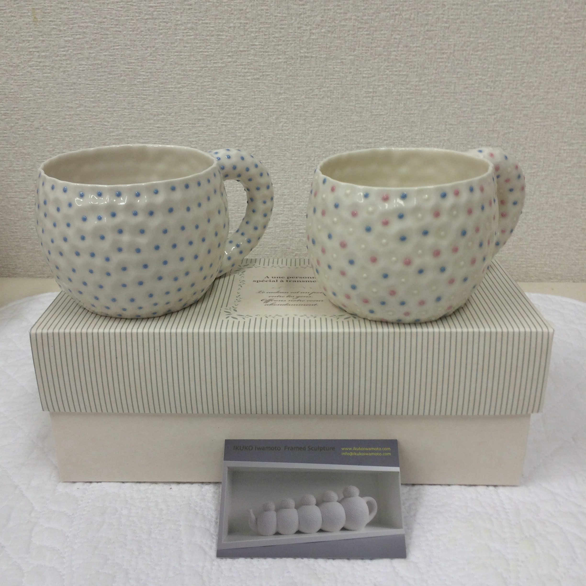 ウエディングプレゼント ペアマグカップ Ikuko Iwamoto ウエディングプレゼント ペアマグカップ Ikuko Iwamoto